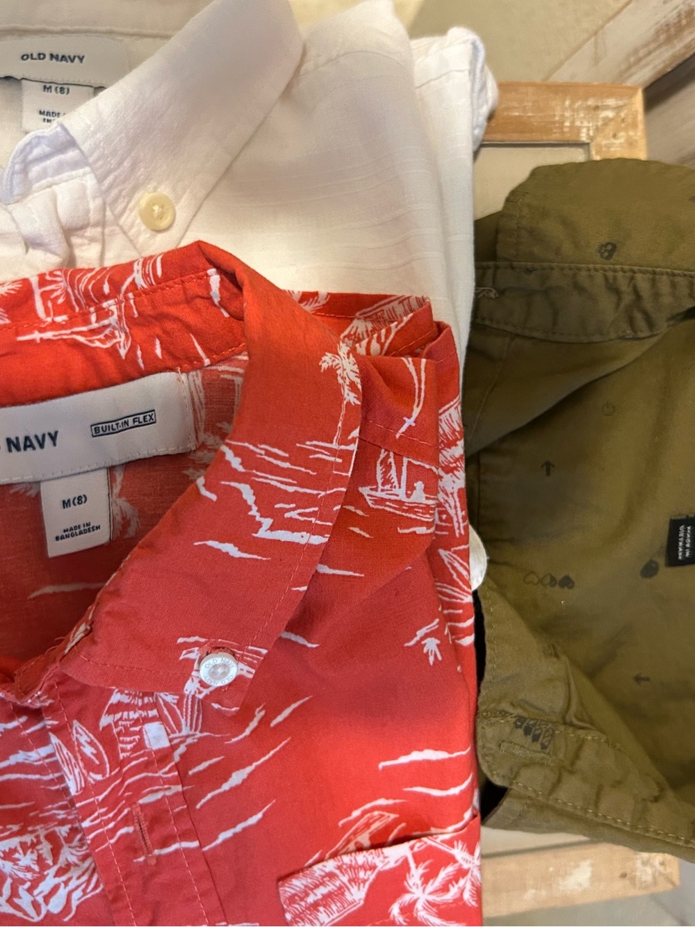 Lot of 3 BOYS SHIRTS / 2 OLD NAVY / 1 ART CLASS